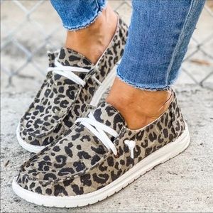 Cheetah/ leopard canvas slip on shoes size 10